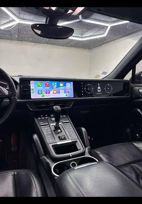 Double Ecran 12.3+12.3 Pouces CarPlay & Android Auto - Porsche Cayenne